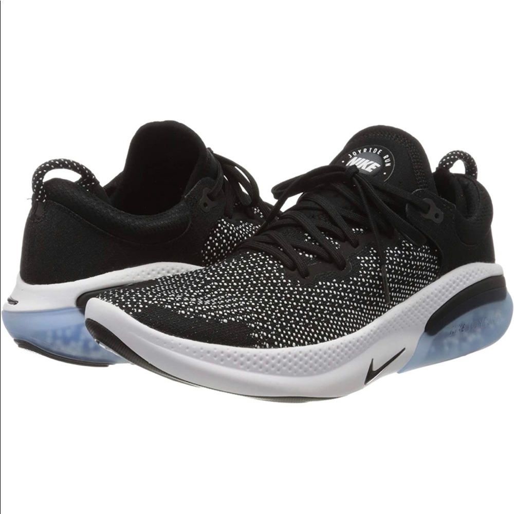Men’s 11 Black & White Nike Joyrides